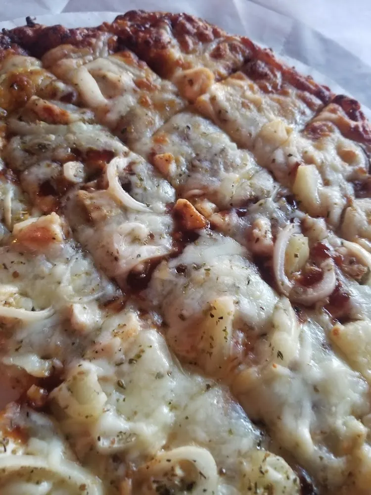 BBQ Chicken Pizza with Onions and Pineapple
